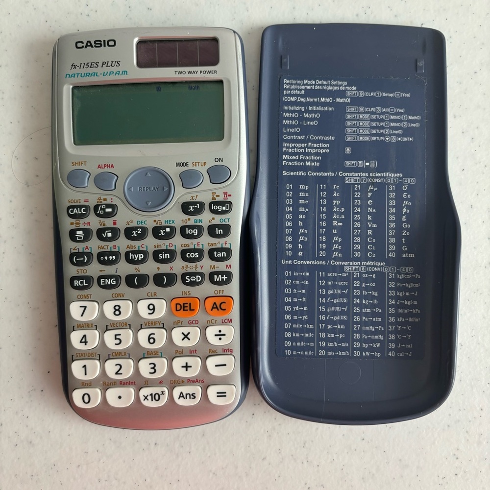 Casio FX-115ES PLUS Natural - V.P.A.M. (Scientific Calculator) USED/WORKS
